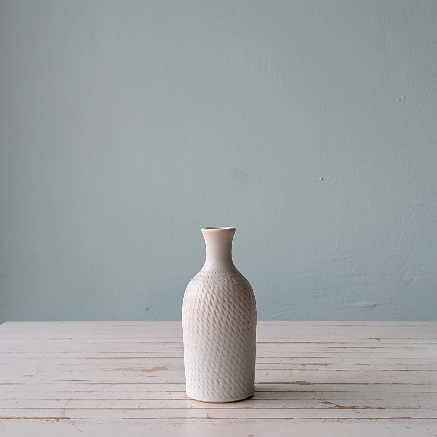 Bud Vase Pale Blue Matte (Asahi So)