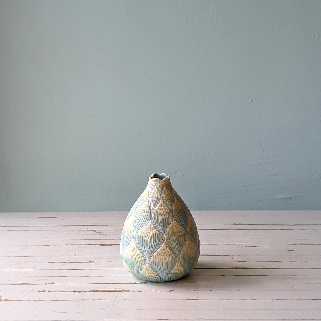 Petal Vase Blue Small (Dariya Gratte)