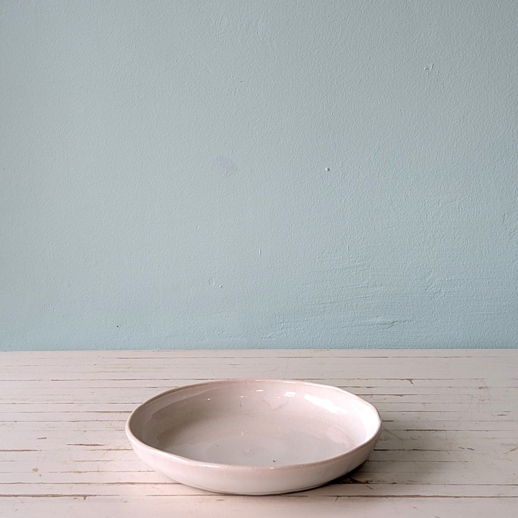 Deb Taylor gloss white dish