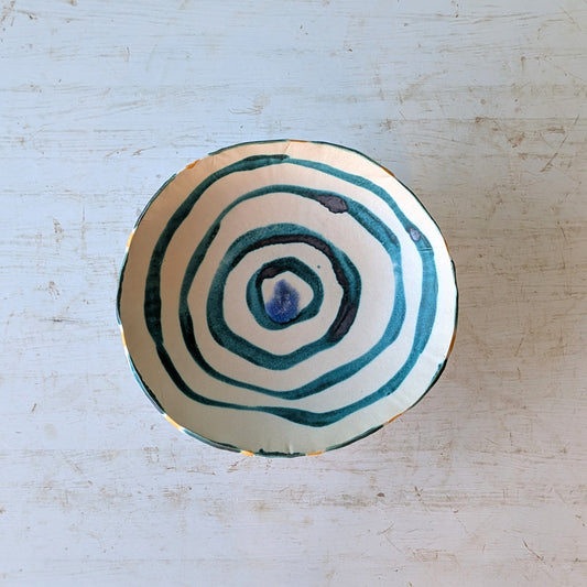 Jennifer Newton Tripod Bowl JN708