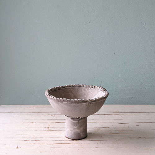 Grey Footed Bowl Medium (Maria Lacey)