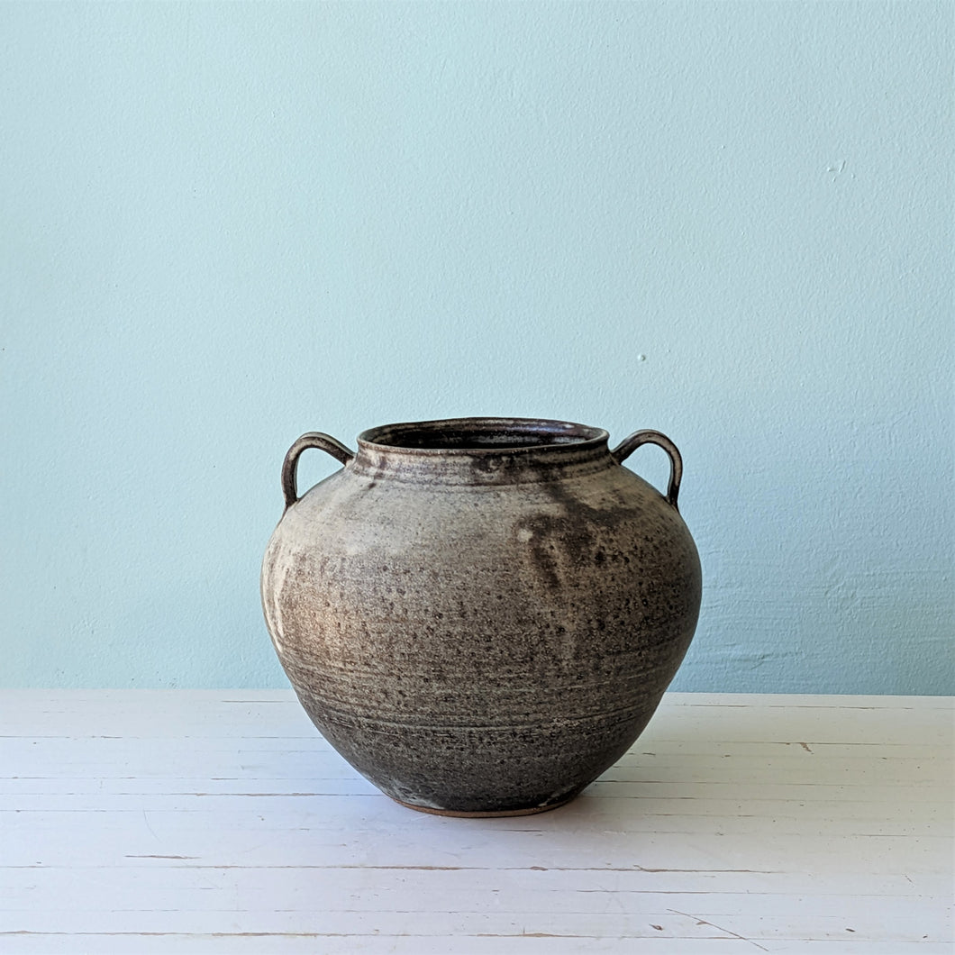 LK Ceramic urn vase squat dark stoneware